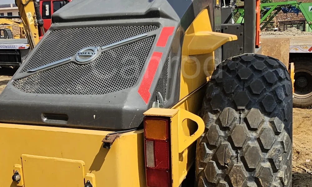 Volvo SD110 Soil Compactor
